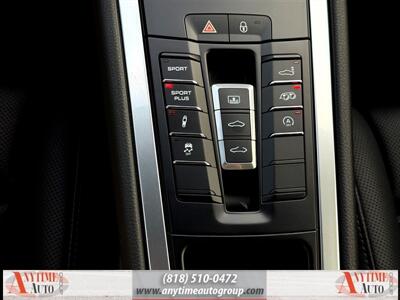 2014 Porsche 911 Carrera S   - Photo 19 - Sherman Oaks, CA 91403-1701
