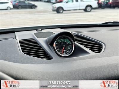 2014 Porsche 911 Carrera S   - Photo 15 - Sherman Oaks, CA 91403-1701