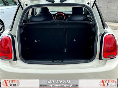 2015 MINI Hardtop 2 Door Cooper   - Photo 21 - Sherman Oaks, CA 91403-1701