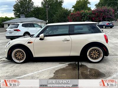2015 MINI Hardtop 2 Door Cooper   - Photo 4 - Sherman Oaks, CA 91403-1701
