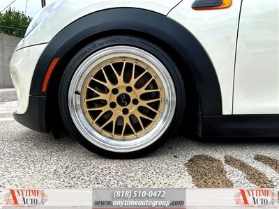 2015 MINI Hardtop 2 Door Cooper   - Photo 23 - Sherman Oaks, CA 91403-1701