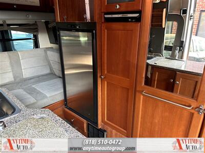 2008 Freightliner Sprinter 2500  Motorhome - Photo 25 - Sherman Oaks, CA 91403-1701
