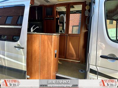 2008 Freightliner Sprinter 2500  Motorhome - Photo 21 - Sherman Oaks, CA 91403-1701