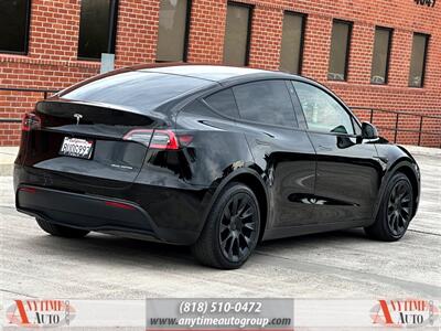 2021 Tesla Model Y Long Range   - Photo 7 - Sherman Oaks, CA 91403-1701