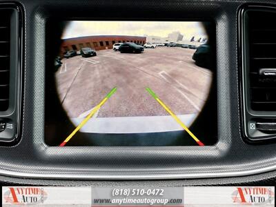 2015 Dodge Challenger SXT Plus   - Photo 14 - Sherman Oaks, CA 91403-1701