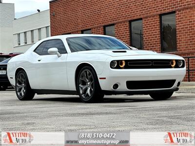2015 Dodge Challenger SXT Plus   - Photo 9 - Sherman Oaks, CA 91403-1701