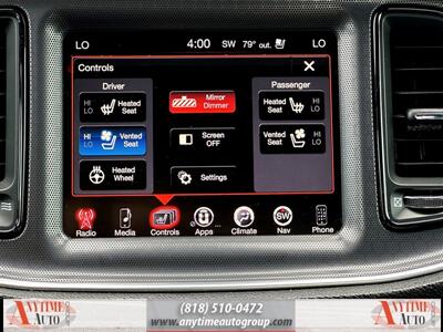 2015 Dodge Challenger SXT Plus   - Photo 15 - Sherman Oaks, CA 91403-1701