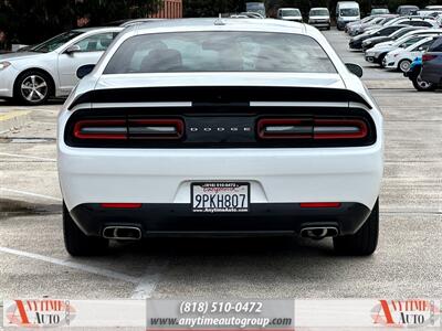 2015 Dodge Challenger SXT Plus   - Photo 6 - Sherman Oaks, CA 91403-1701
