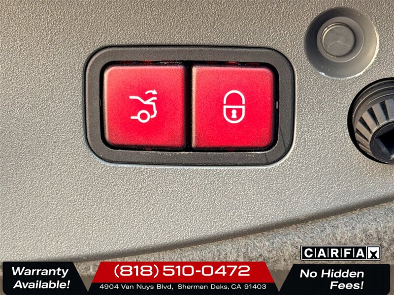 2011 Mercedes-Benz SL 550 - Photo 27 - Sherman Oaks, CA 91403-1701