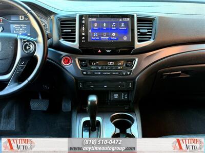 2018 Honda Pilot EX-L w/Rear Entertainment System   - Photo 12 - Sherman Oaks, CA 91403-1701