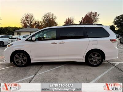 2018 Toyota Sienna SE 8-Passenger - Photo 4 - Sherman Oaks, CA 91403-1701