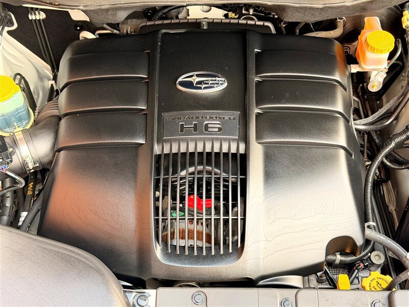 2009 Subaru Tribeca Special Edition 7-Passenger - Photo 27 - Sherman Oaks, CA 91403-1701