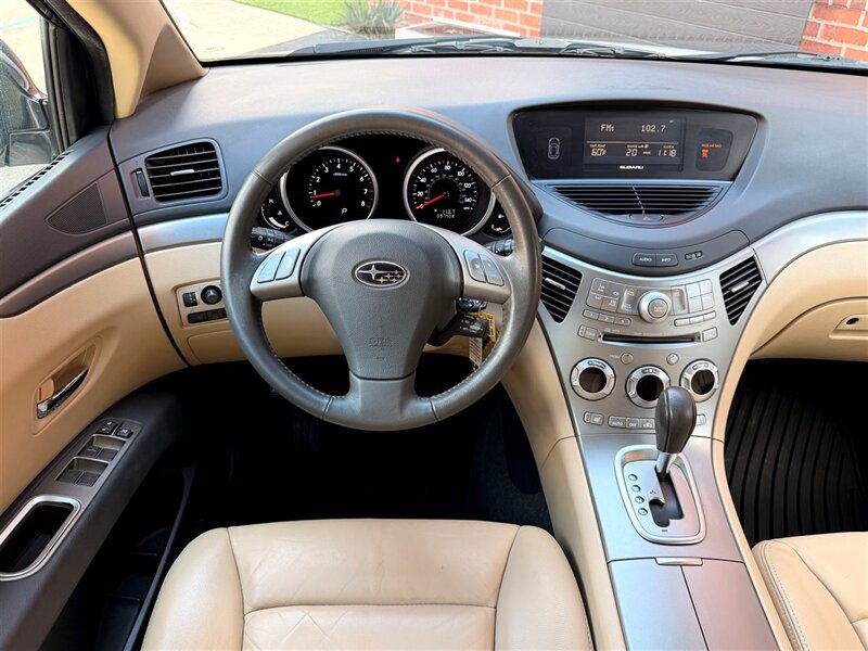 2009 Subaru Tribeca Special Edition 7-Passenger - Photo 11 - Sherman Oaks, CA 91403-1701