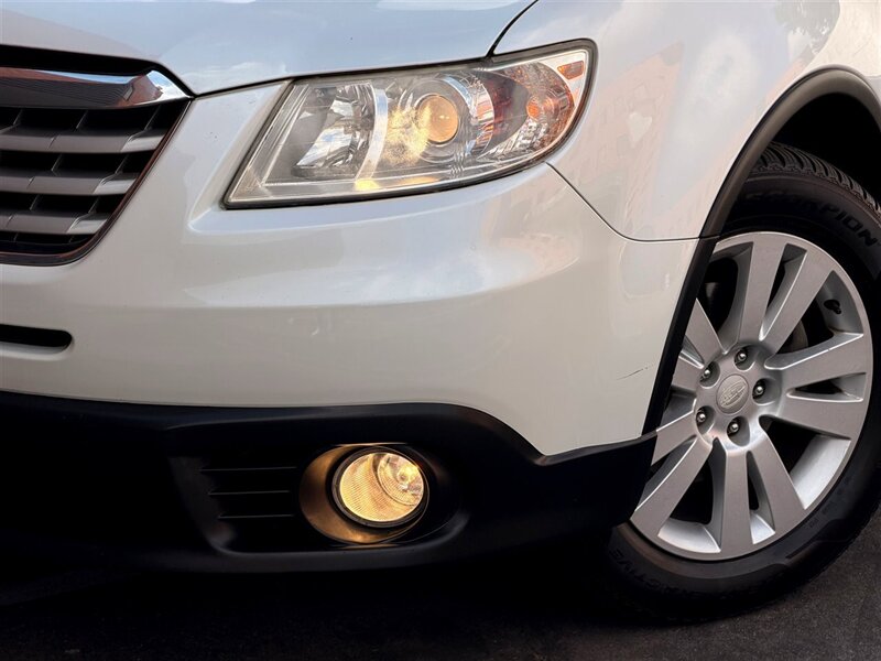 2009 Subaru Tribeca Special Edition 7-Passenger - Photo 30 - Sherman Oaks, CA 91403-1701