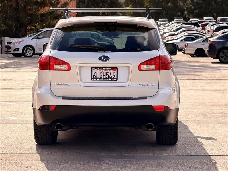 2009 Subaru Tribeca Special Edition 7-Passenger - Photo 6 - Sherman Oaks, CA 91403-1701