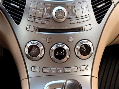 2009 Subaru Tribeca Special Edition 7-Passenger - Photo 18 - Sherman Oaks, CA 91403-1701