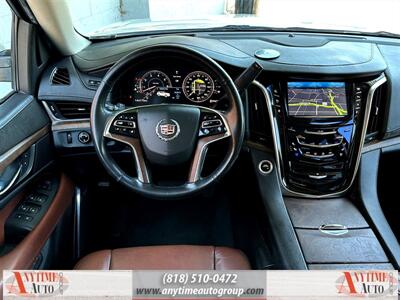 2015 Cadillac Escalade ESV Luxury   - Photo 11 - Sherman Oaks, CA 91403-1701