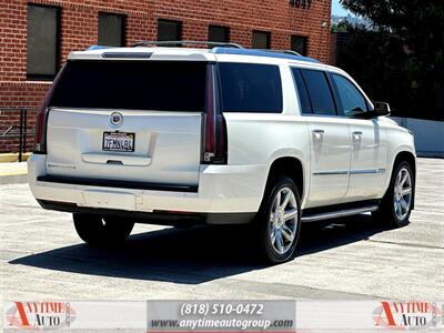 2015 Cadillac Escalade ESV Luxury   - Photo 7 - Sherman Oaks, CA 91403-1701