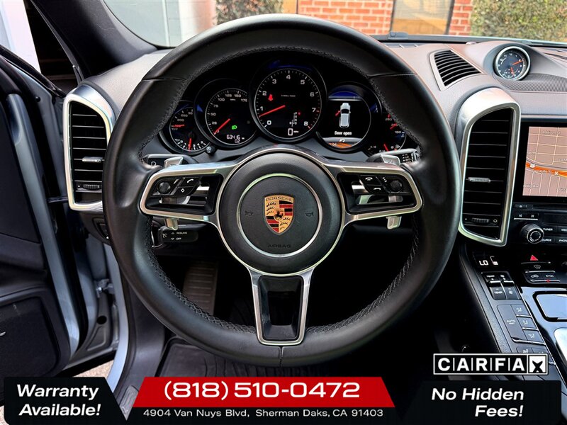 2018 Porsche Cayenne Platinum Edition   - Photo 23 - Sherman Oaks, CA 91403-1701