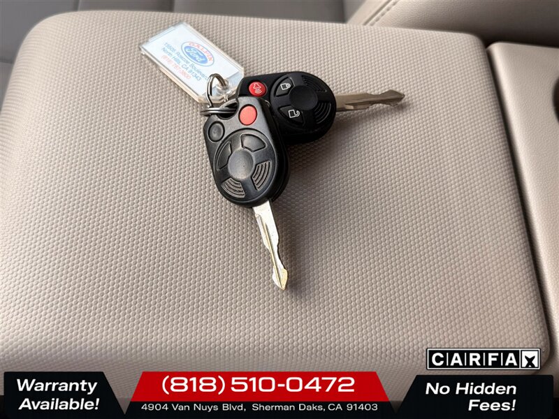 2012 Ford Escape Hybrid Limited   - Photo 25 - Sherman Oaks, CA 91403-1701