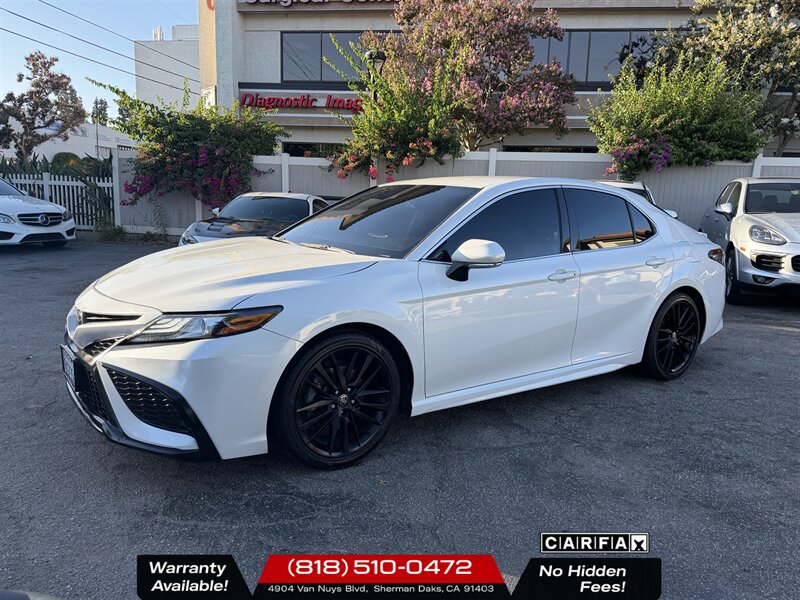 2022 Toyota Camry XSE   - Photo 3 - Sherman Oaks, CA 91403-1701