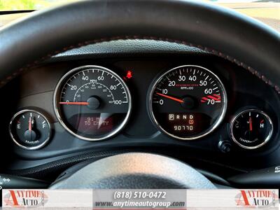 2013 Jeep Wrangler Unlimited Rubicon  10th Anniversary - Photo 15 - Sherman Oaks, CA 91403-1701