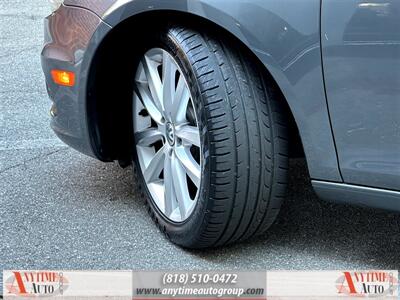 2013 Volkswagen Eos Komfort Edition   - Photo 28 - Sherman Oaks, CA 91403-1701