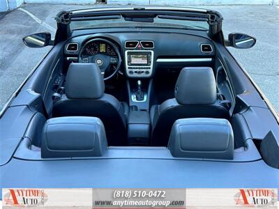 2013 Volkswagen Eos Komfort Edition   - Photo 13 - Sherman Oaks, CA 91403-1701