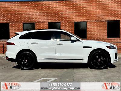 2017 Jaguar F-PACE 35t R-Sport   - Photo 10 - Sherman Oaks, CA 91403-1701