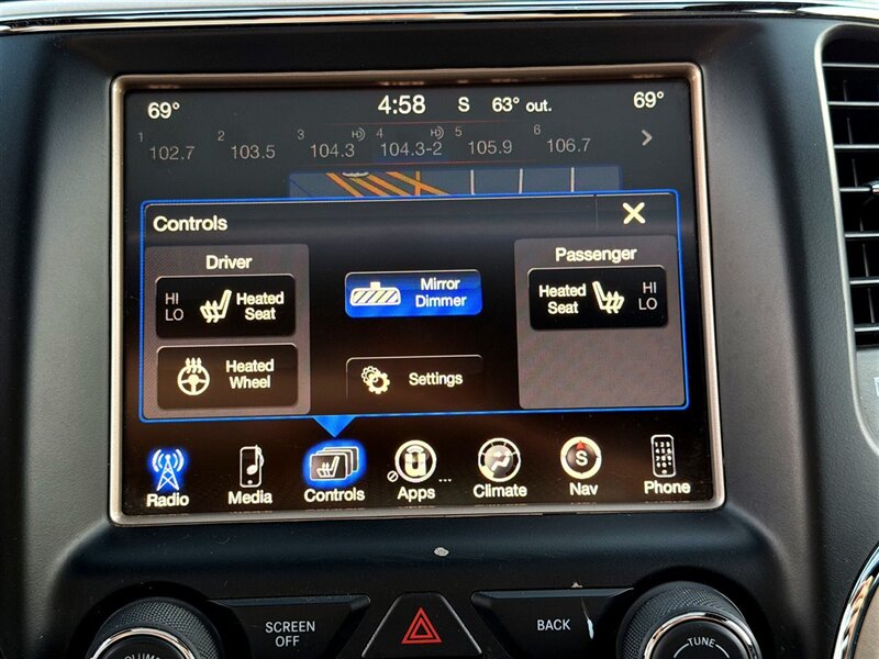 2015 Jeep Grand Cherokee Limited - Photo 19 - Sherman Oaks, CA 91403-1701