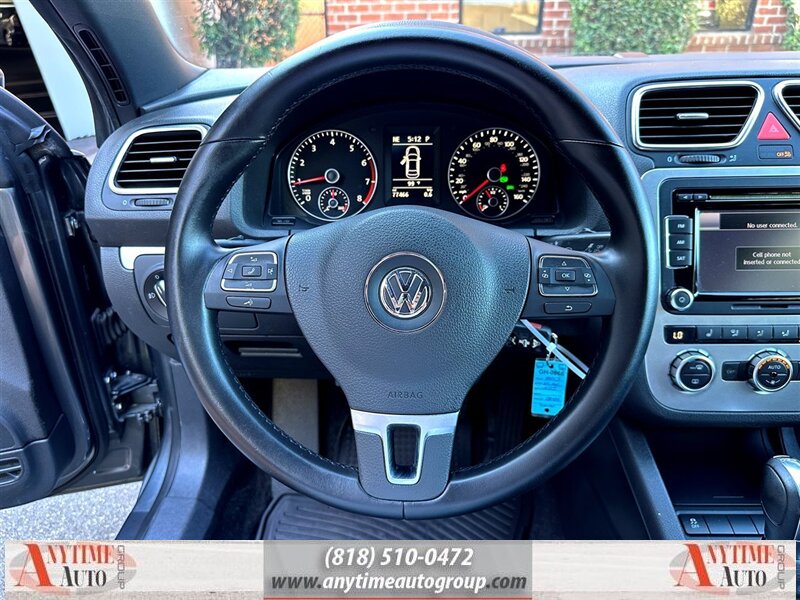 2013 Volkswagen Eos Komfort Edition - Photo 22 - Sherman Oaks, CA 91403-1701