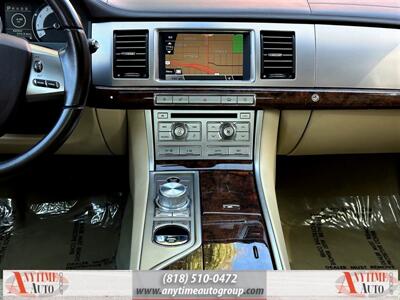 2011 Jaguar XF Premium   - Photo 13 - Sherman Oaks, CA 91403-1701