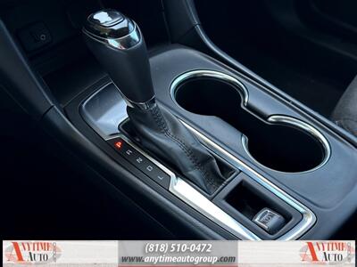 2018 Chevrolet Equinox LT   - Photo 20 - Sherman Oaks, CA 91403-1701