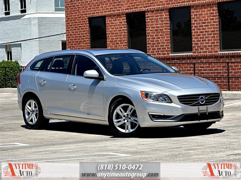 2015 Volvo V60 T5 Premier - Photo 1 - Sherman Oaks, CA 91403-1701