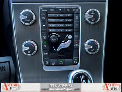 2015 Volvo V60 T5 Premier   - Photo 19 - Sherman Oaks, CA 91403-1701