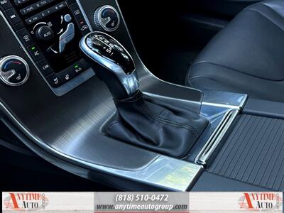 2015 Volvo V60 T5 Premier   - Photo 20 - Sherman Oaks, CA 91403-1701