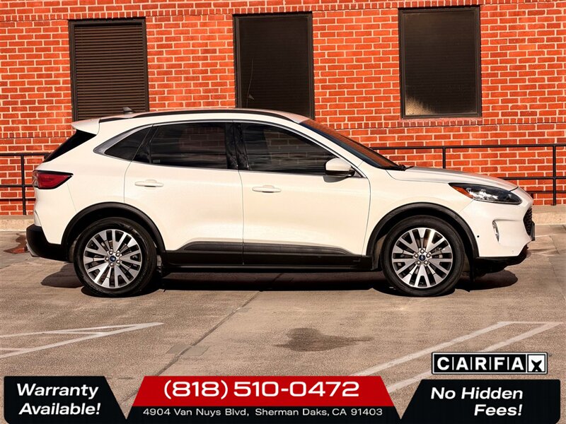 2022 Ford Escape Hybrid Titanium - Photo 8 - Sherman Oaks, CA 91403-1701