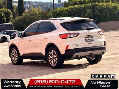 2022 Ford Escape Hybrid Titanium - Photo 5 - Sherman Oaks, CA 91403-1701