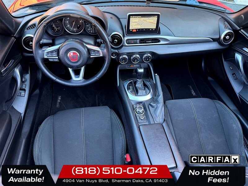 2017 FIAT 124 Spider Classica   - Photo 14 - Sherman Oaks, CA 91403-1701
