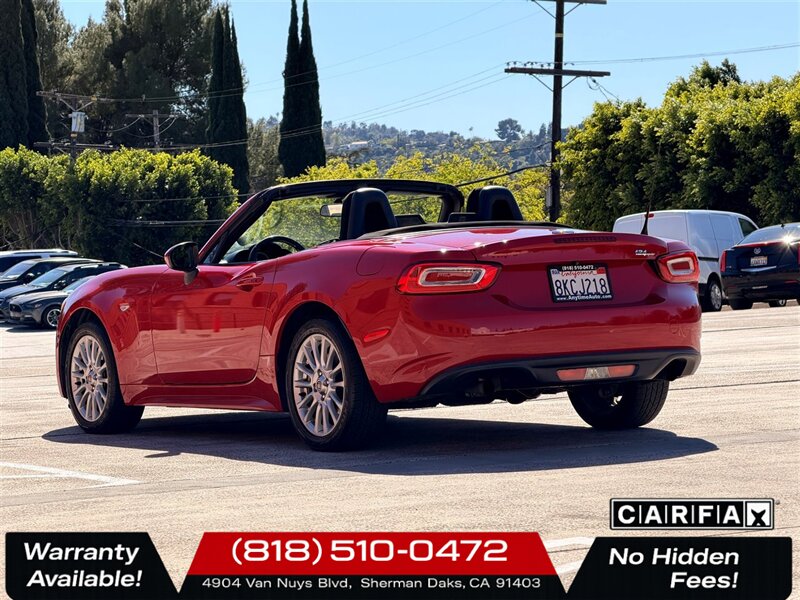2017 FIAT 124 Spider Classica   - Photo 4 - Sherman Oaks, CA 91403-1701
