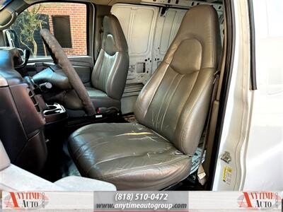 2006 Chevrolet Express Work Van   - Photo 11 - Sherman Oaks, CA 91403-1701