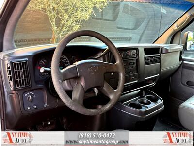 2006 Chevrolet Express Work Van   - Photo 12 - Sherman Oaks, CA 91403-1701