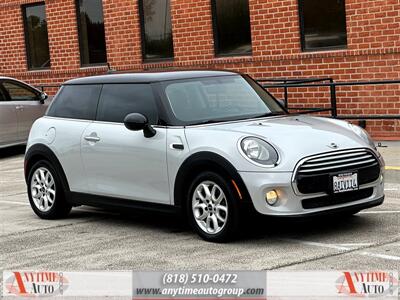 2014 MINI Hardtop   - Photo 9 - Sherman Oaks, CA 91403-1701