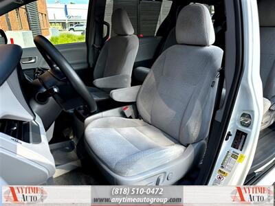 2015 Toyota Sienna LE 8-Passenger   - Photo 14 - Sherman Oaks, CA 91403-1701