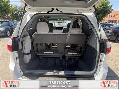 2015 Toyota Sienna LE 7 Passenger   - Photo 13 - Sherman Oaks, CA 91403-1701