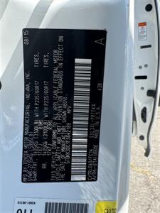 2015 Toyota Sienna LE 7 Passenger   - Photo 14 - Sherman Oaks, CA 91403-1701