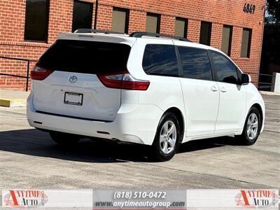 2015 Toyota Sienna LE 8-Passenger   - Photo 7 - Sherman Oaks, CA 91403-1701
