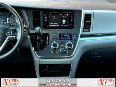 2015 Toyota Sienna LE 8-Passenger   - Photo 12 - Sherman Oaks, CA 91403-1701