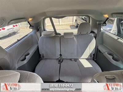 2015 Toyota Sienna LE 7 Passenger   - Photo 12 - Sherman Oaks, CA 91403-1701