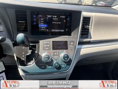 2015 Toyota Sienna LE 7 Passenger   - Photo 9 - Sherman Oaks, CA 91403-1701